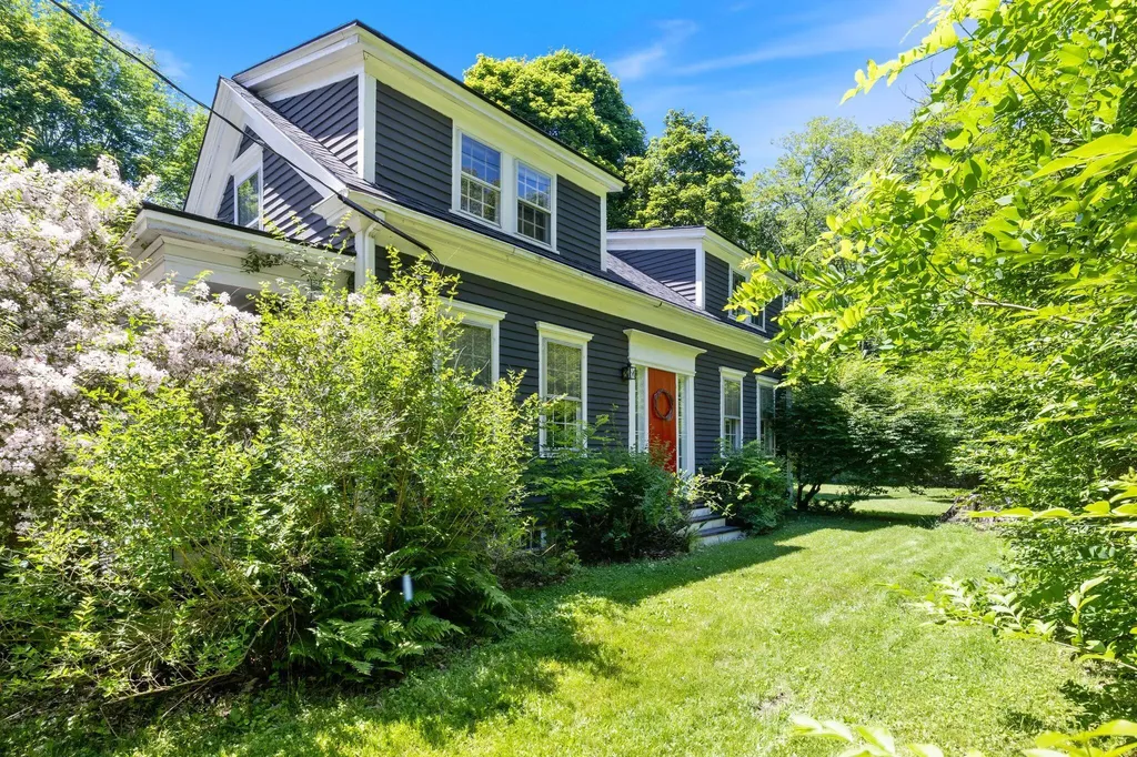 404 Blackstrap Road Falmouth ME 04105