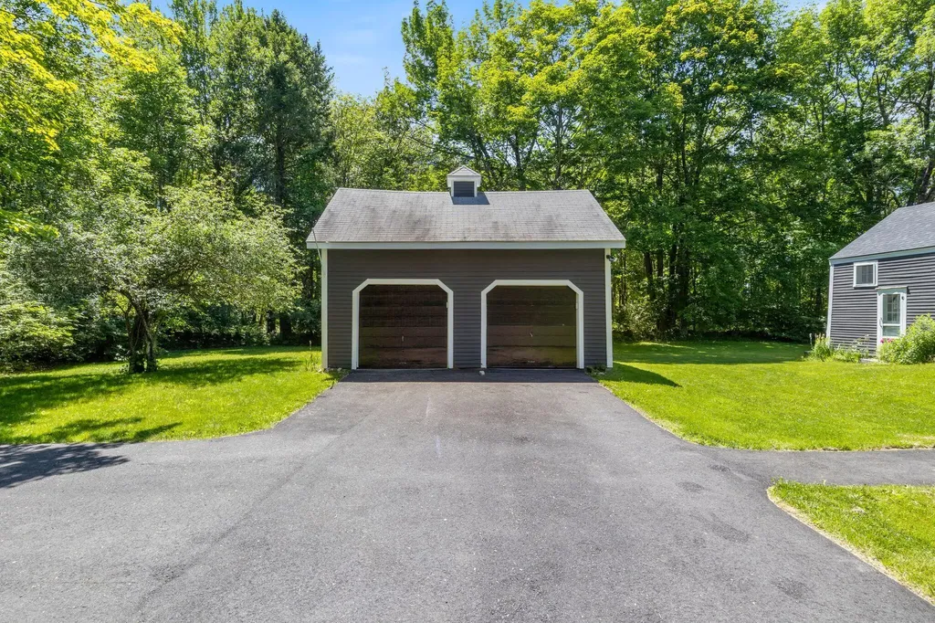 404 Blackstrap Road Falmouth ME 04105