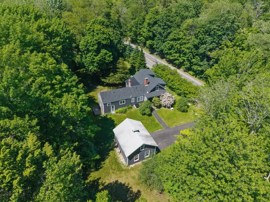 404 Blackstrap Road Falmouth ME 04105
