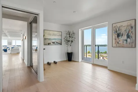 218 Washington Avenue Portland ME 04101