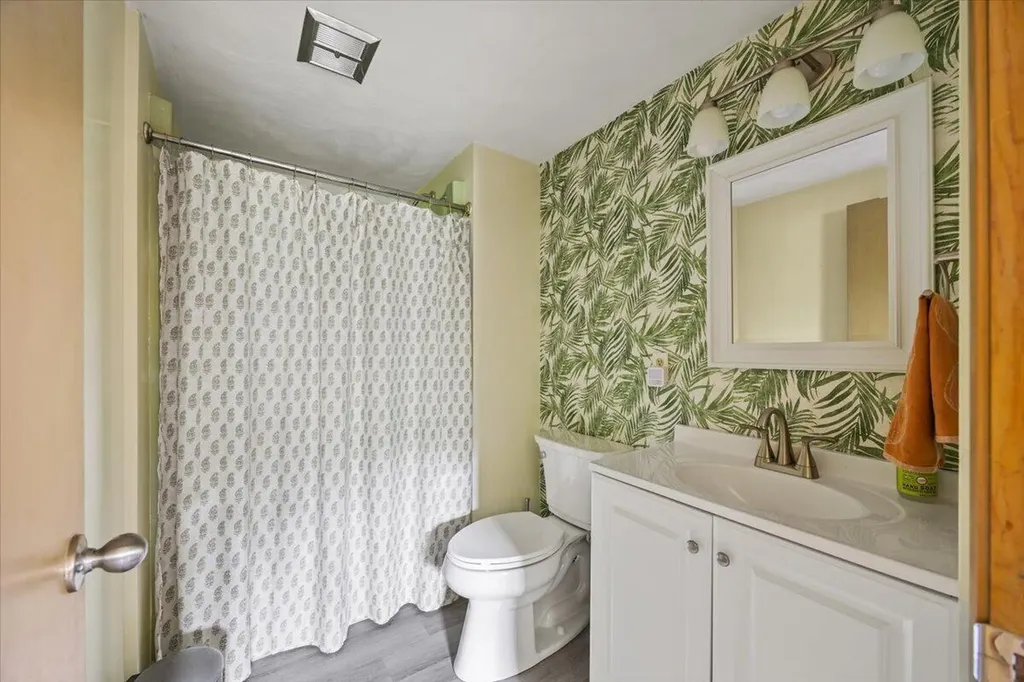 23 Partridge Lane Scarborough ME 04074