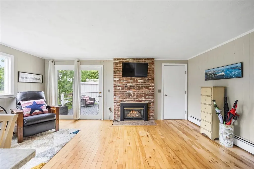 23 Partridge Lane Scarborough ME 04074