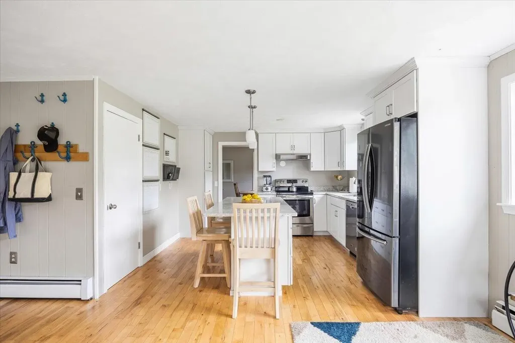 23 Partridge Lane Scarborough ME 04074