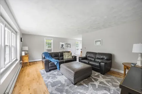23 Partridge Lane Scarborough ME 04074