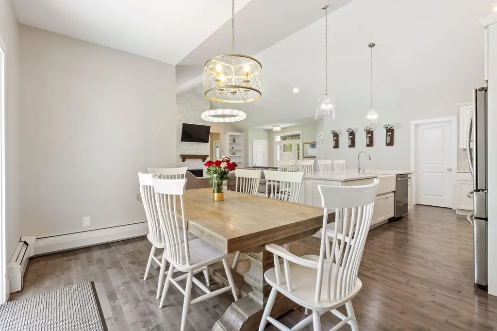 16 Abbi Lane Scarborough ME 04074