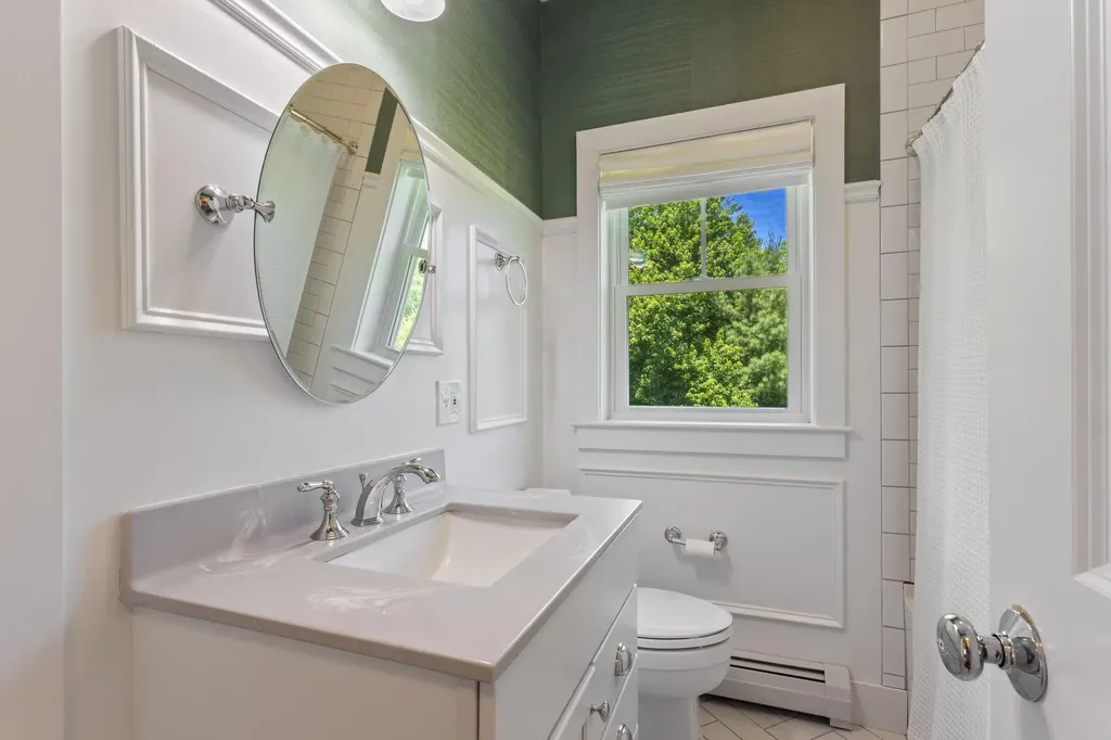 16 Abbi Lane Scarborough ME 04074