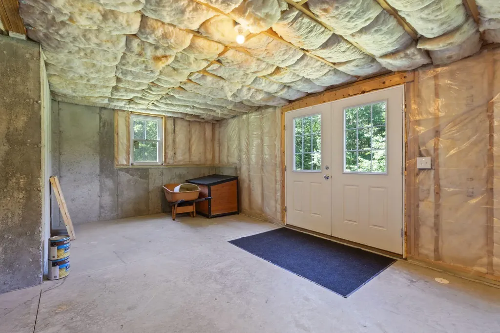 16 Abbi Lane Scarborough ME 04074
