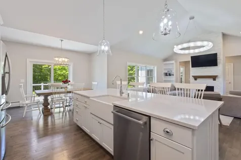16 Abbi Lane Scarborough ME 04074