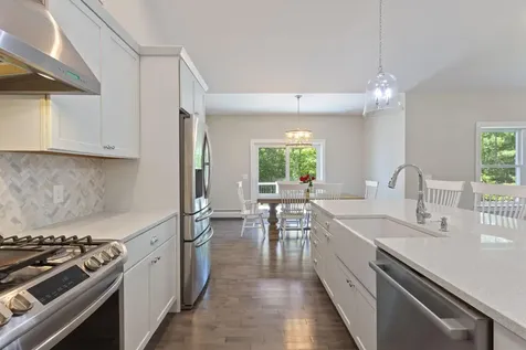 16 Abbi Lane Scarborough ME 04074