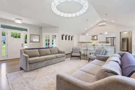 16 Abbi Lane Scarborough ME 04074