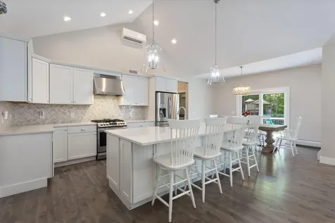 16 Abbi Lane Scarborough ME 04074