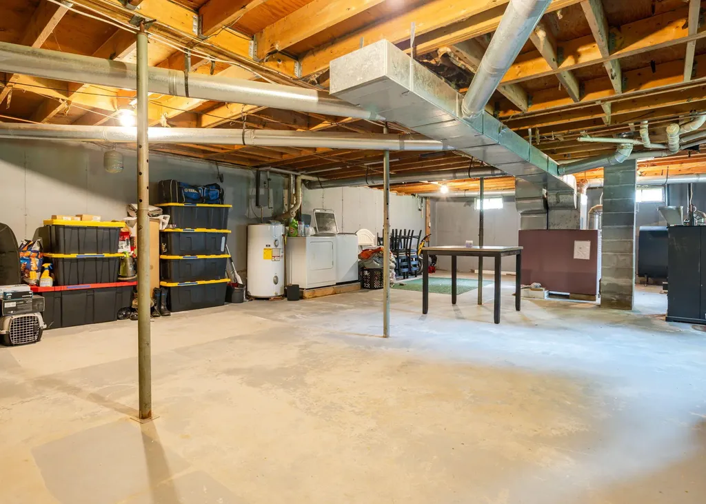 48 Edgecomb Road Lisbon ME 04252