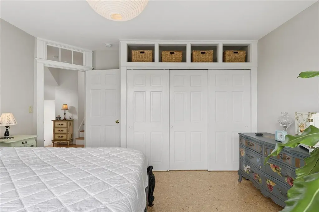 5 Mcdonald Lane Stonington ME 04681