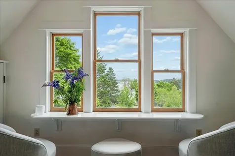 5 Mcdonald Lane Stonington ME 04681