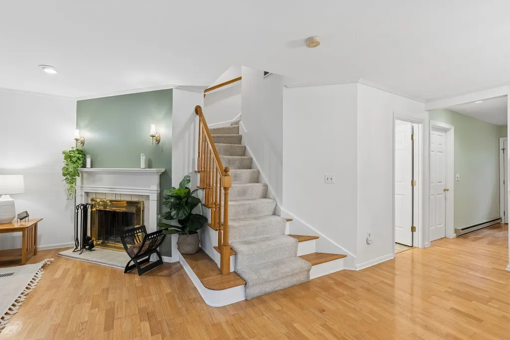 16 Stoneledge Drive Portland ME 04102