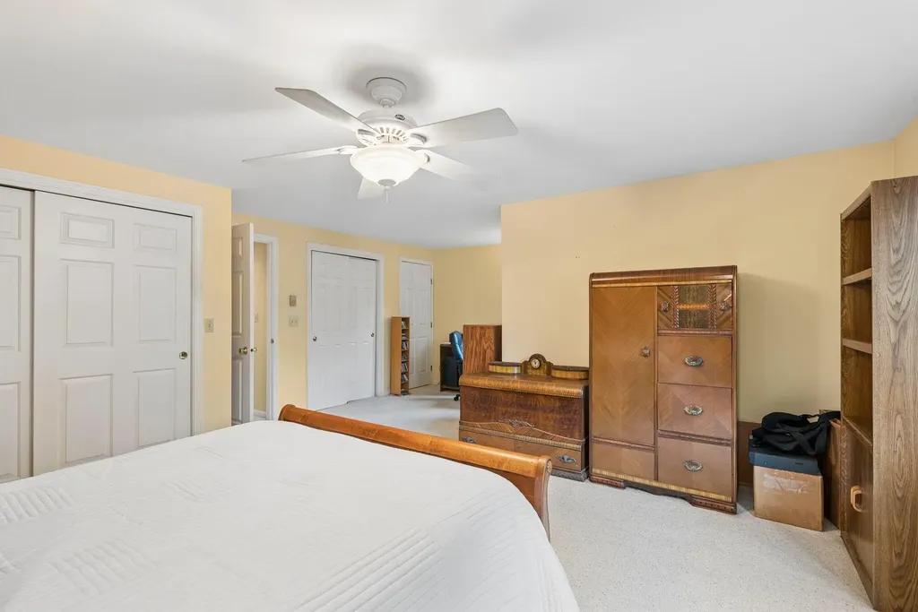 16 Stoneledge Drive Portland ME 04102