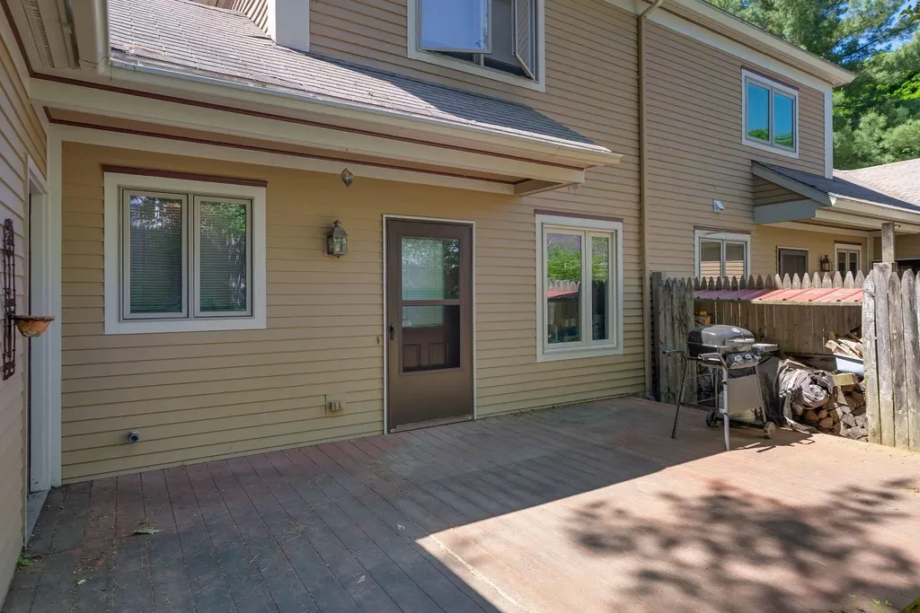 16 Stoneledge Drive Portland ME 04102