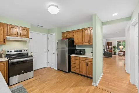 16 Stoneledge Drive Portland ME 04102