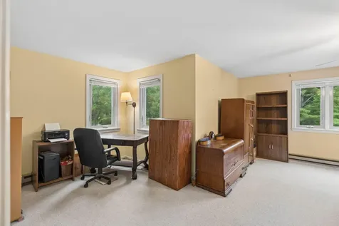 16 Stoneledge Drive Portland ME 04102