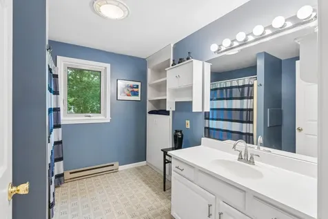 16 Stoneledge Drive Portland ME 04102