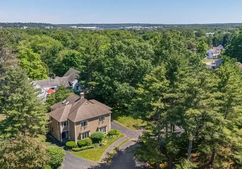 16 Stoneledge Drive Portland ME 04102