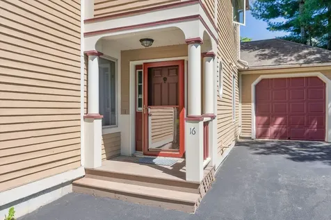 16 Stoneledge Drive Portland ME 04102