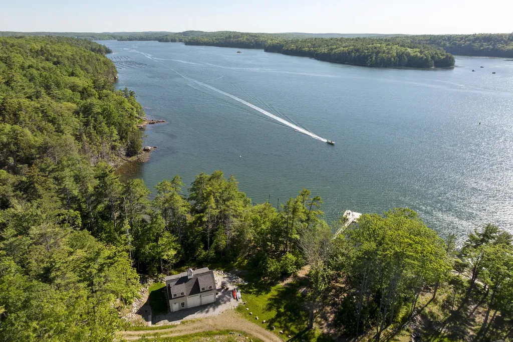 170 Fox Hill Road South Bristol ME 04573