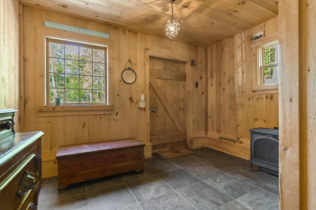 170 Fox Hill Road South Bristol ME 04573
