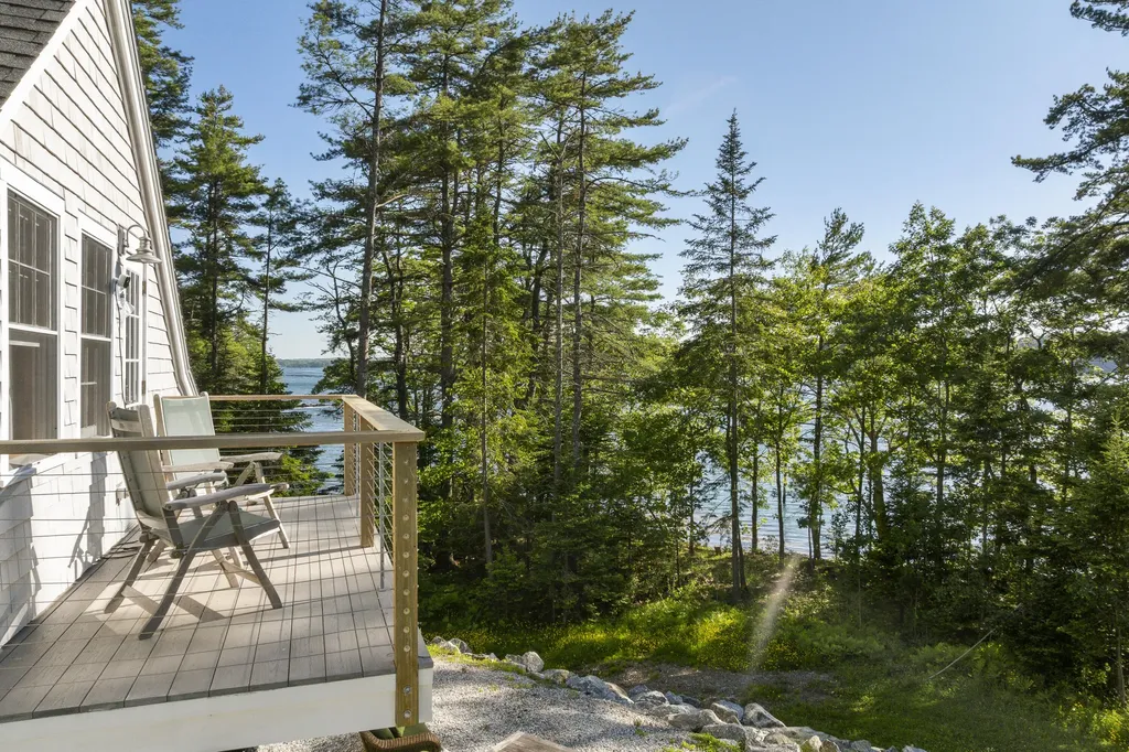 170 Fox Hill Road South Bristol ME 04573