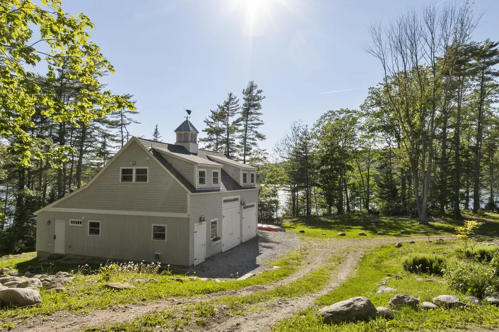 170 Fox Hill Road South Bristol ME 04573