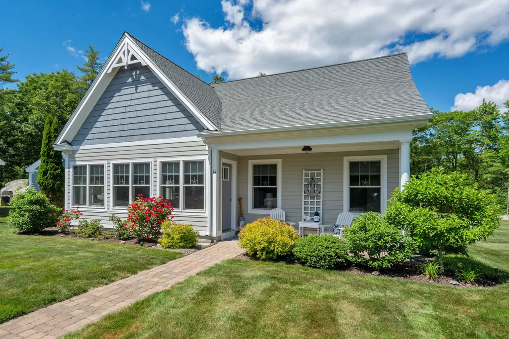 34 Pepperell Way Arundel ME 04046