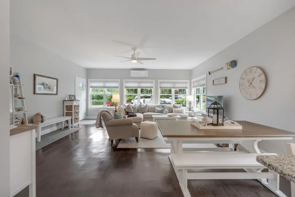 34 Pepperell Way Arundel ME 04046
