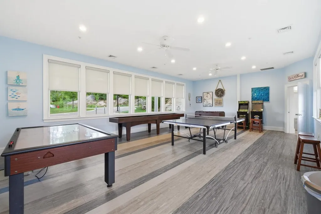 34 Pepperell Way Arundel ME 04046
