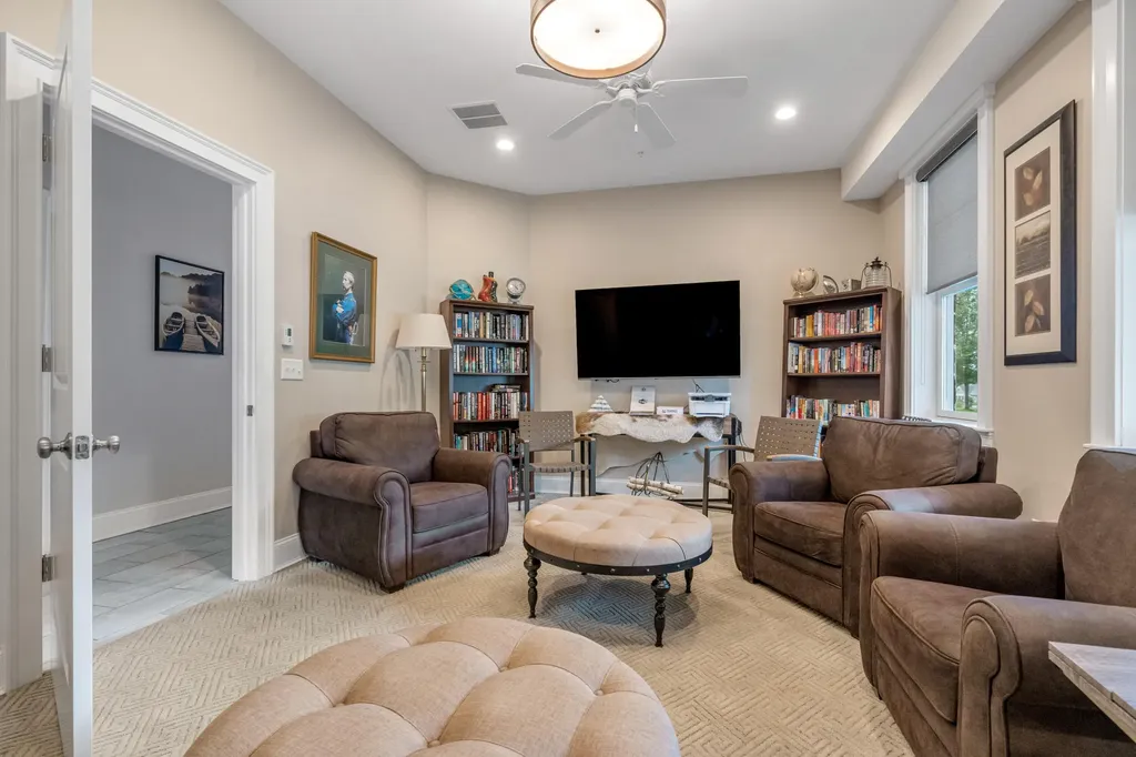 34 Pepperell Way Arundel ME 04046