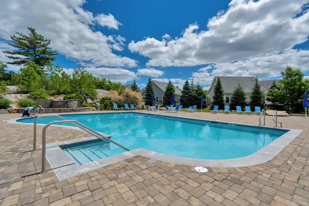 34 Pepperell Way Arundel ME 04046