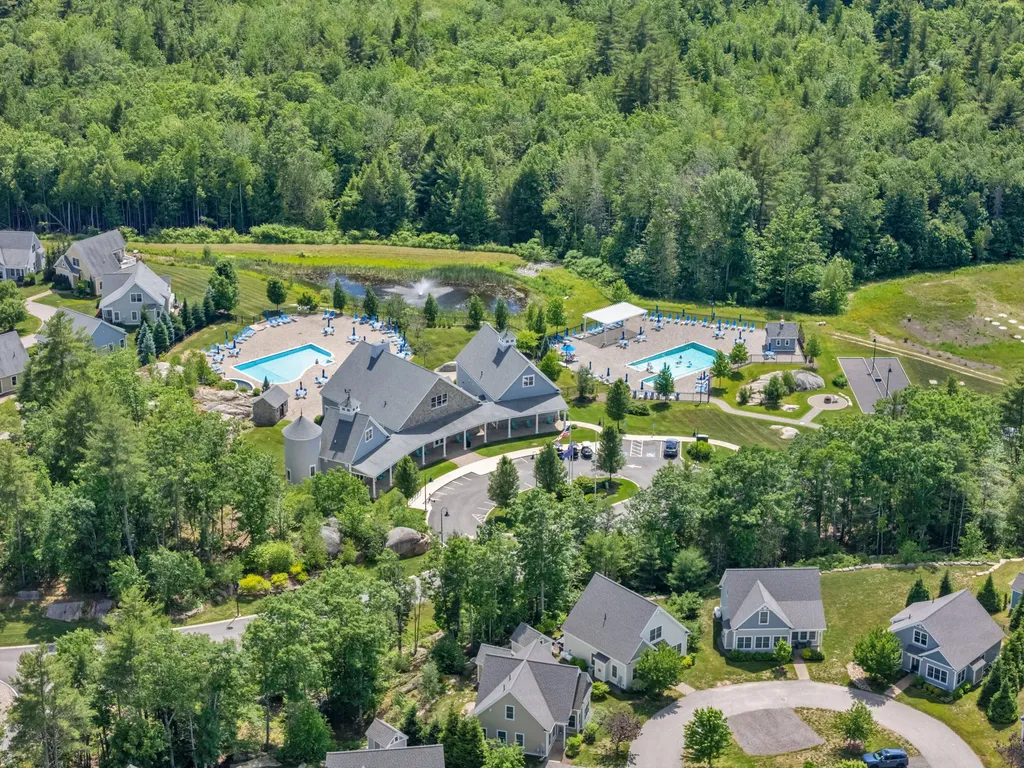 34 Pepperell Way Arundel ME 04046