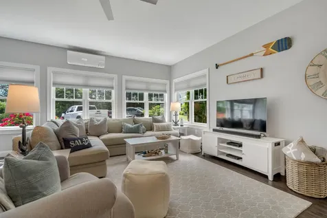 34 Pepperell Way Arundel ME 04046