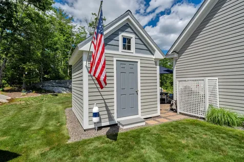 34 Pepperell Way Arundel ME 04046