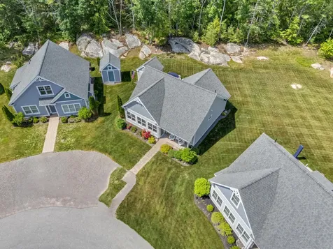 34 Pepperell Way Arundel ME 04046