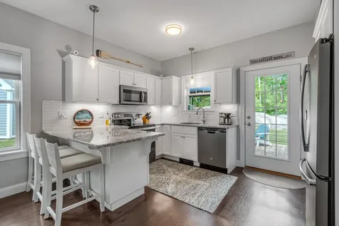 34 Pepperell Way Arundel ME 04046