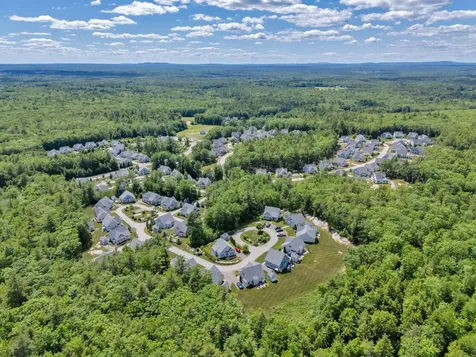 34 Pepperell Way Arundel ME 04046