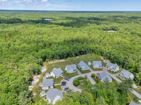 34 Pepperell Way Arundel ME 04046