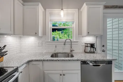 34 Pepperell Way Arundel ME 04046
