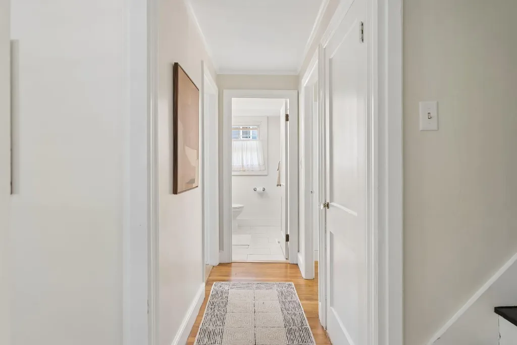 12 Linwood Street Cape Elizabeth ME 04107
