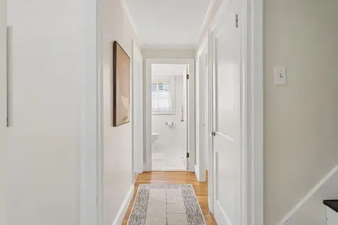 12 Linwood Street Cape Elizabeth ME 04107