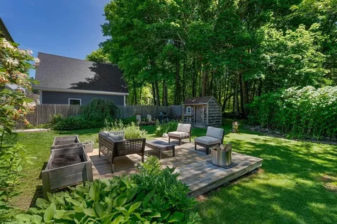 12 Linwood Street Cape Elizabeth ME 04107