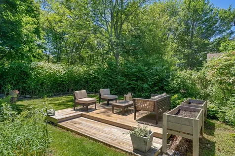 12 Linwood Street Cape Elizabeth ME 04107