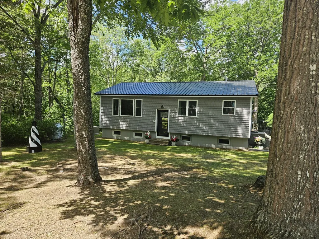 537 George Road Hermon ME 04401