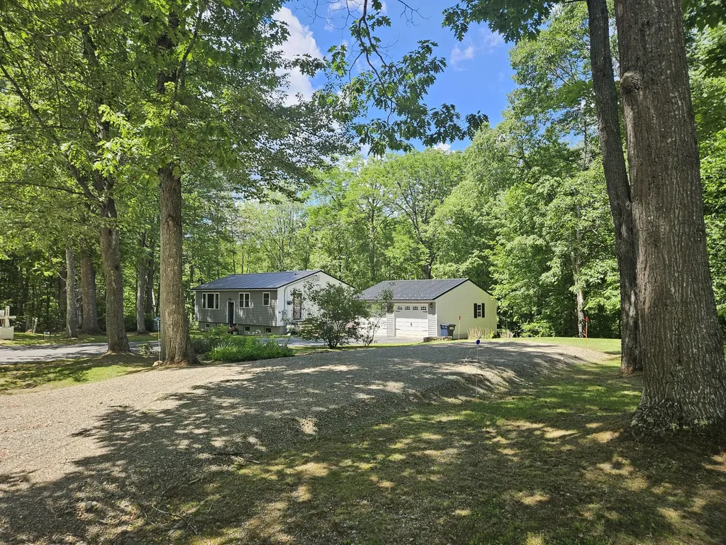 537 George Road Hermon ME 04401