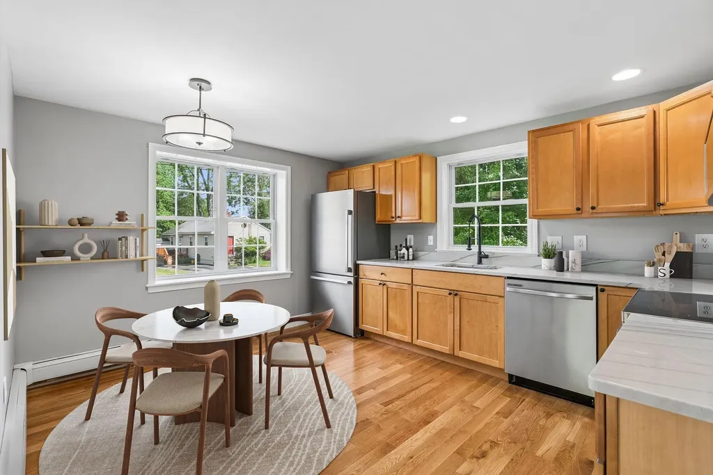 106 Romano Road South Portland ME 04106